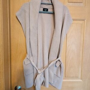 Vici Beige Women's Sweater Vest